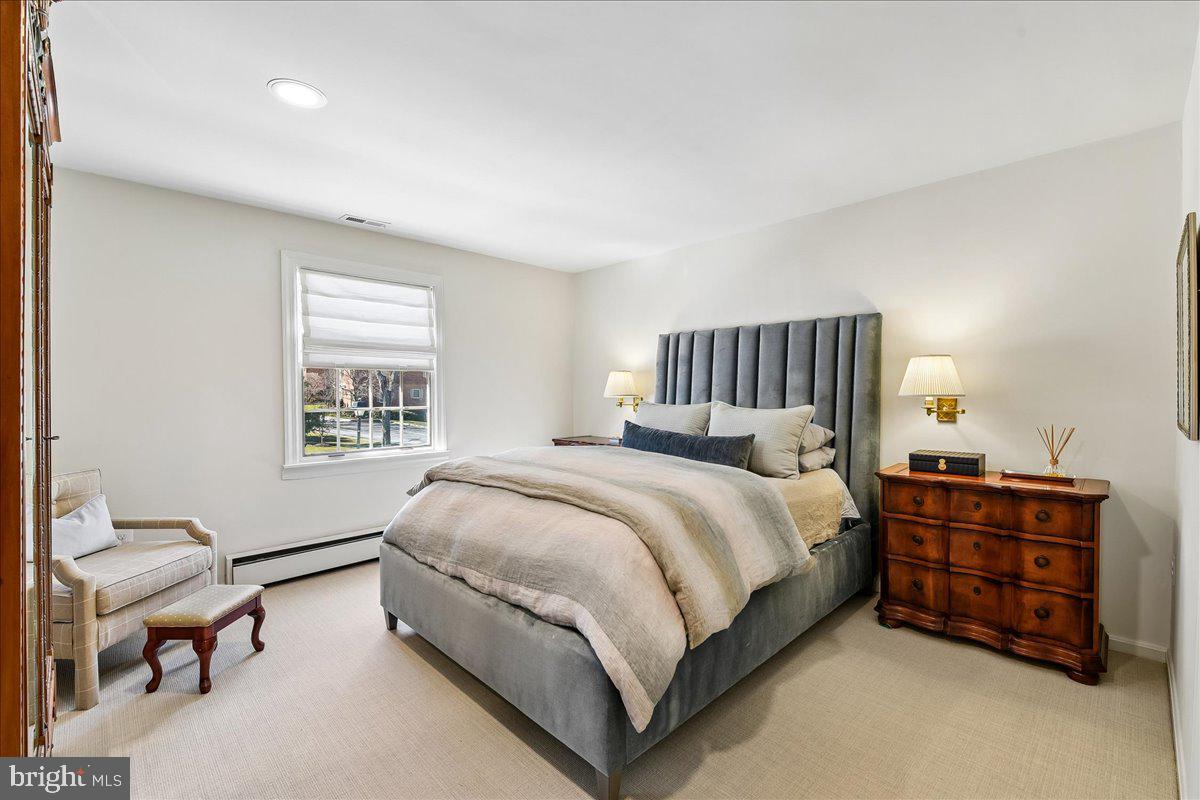 THORNTON WOOD - Residential