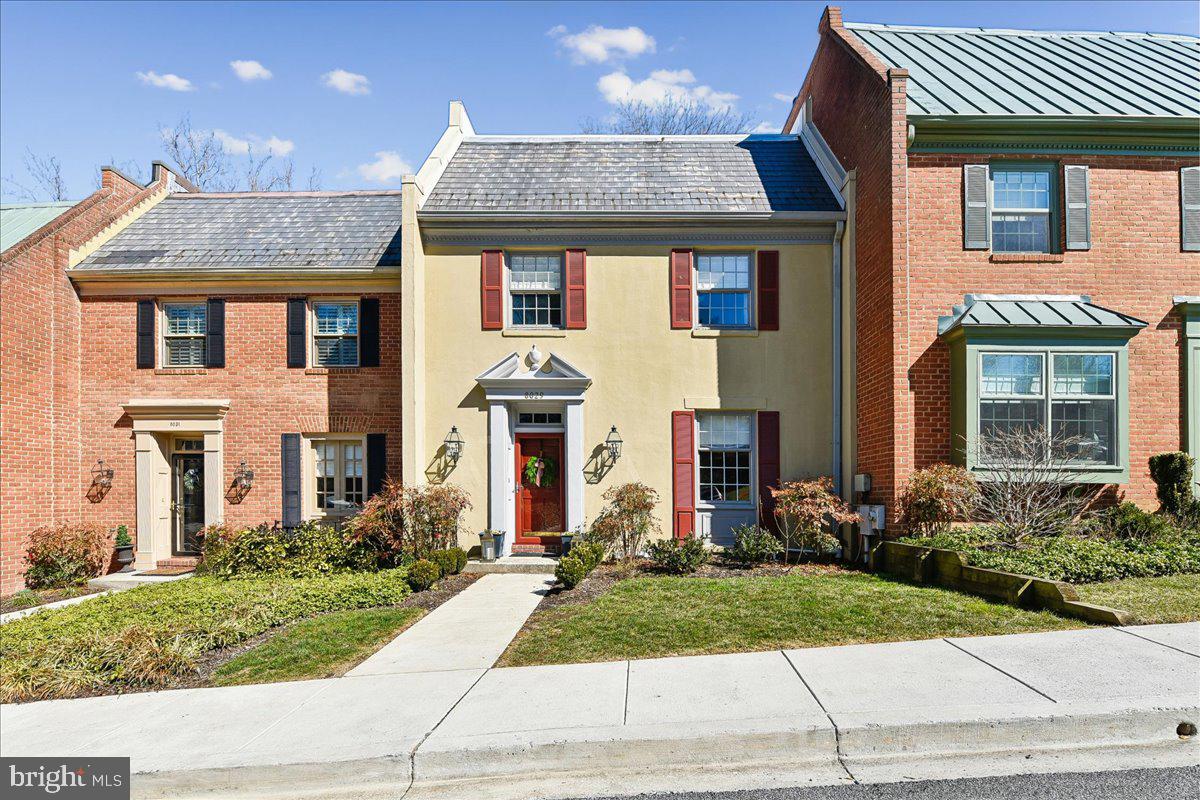 THORNTON WOOD - Residential