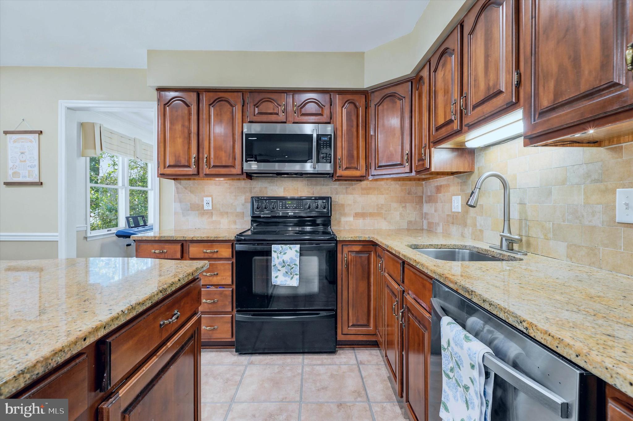 CHARTWELL - Residential
