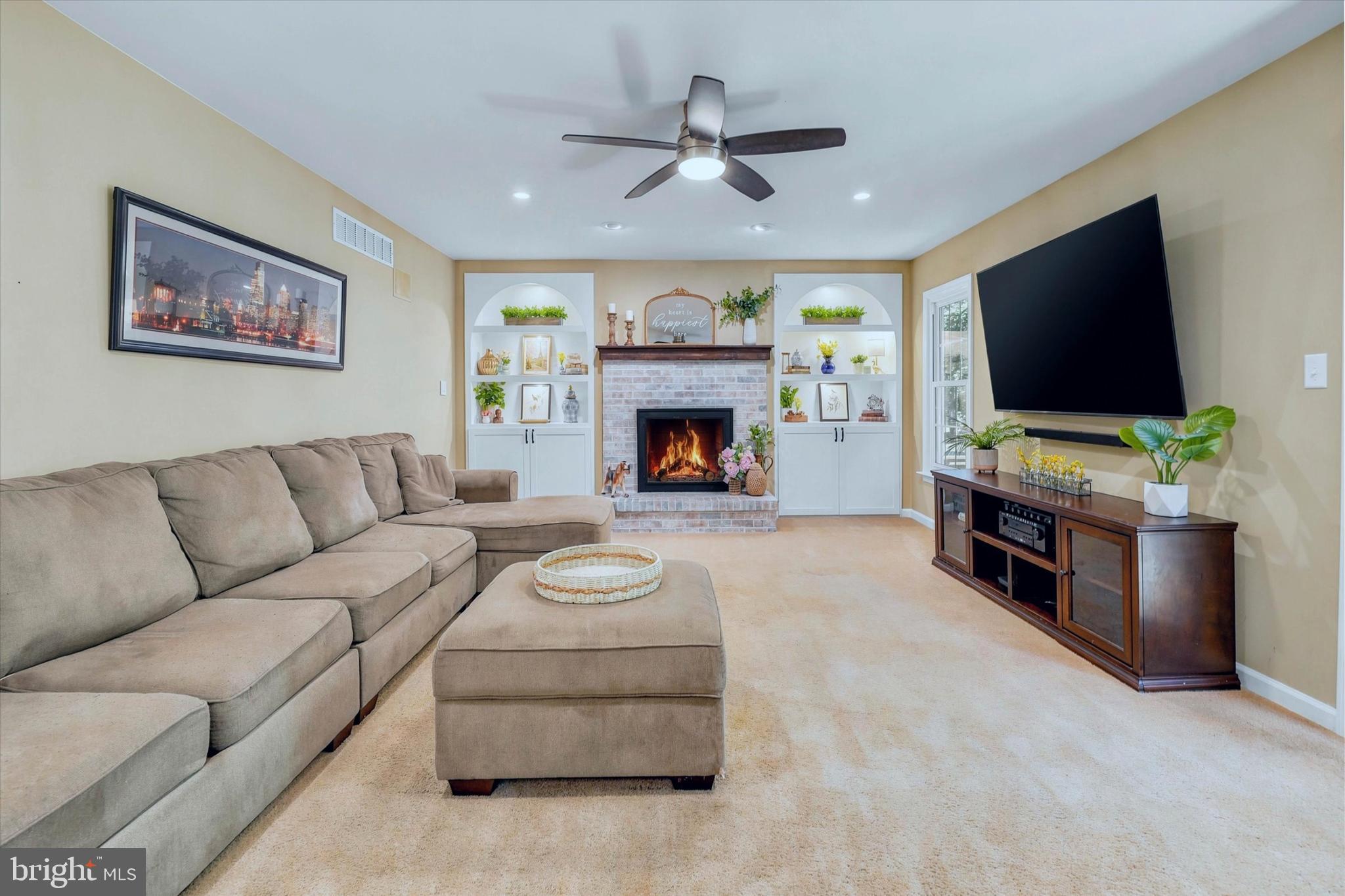 CHARTWELL - Residential