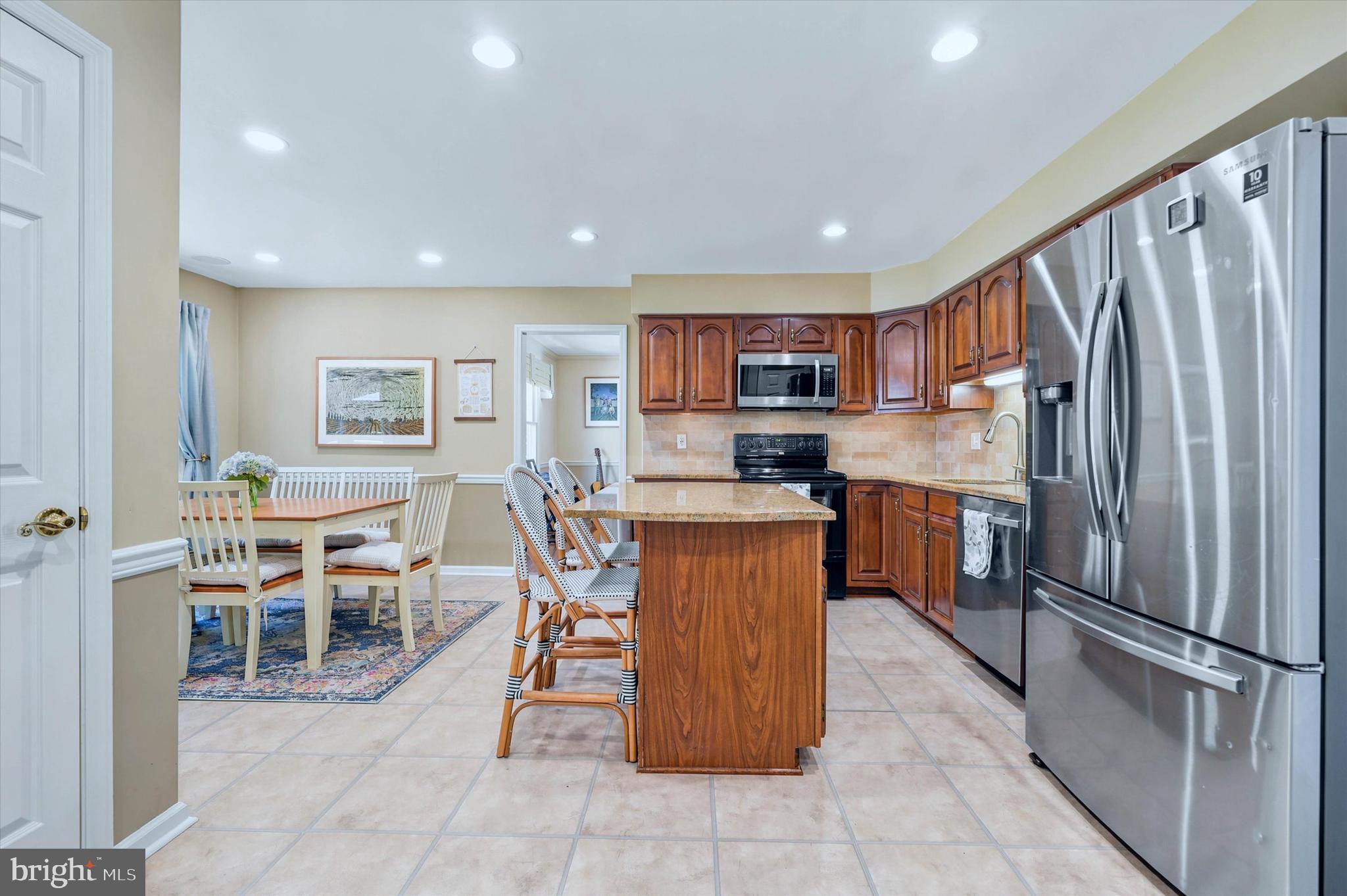 CHARTWELL - Residential