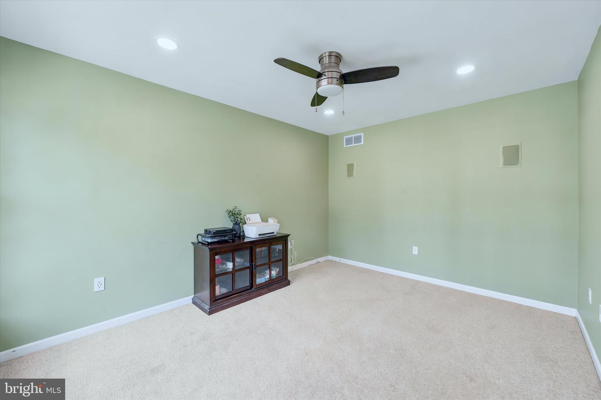 CHARTWELL - Residential
