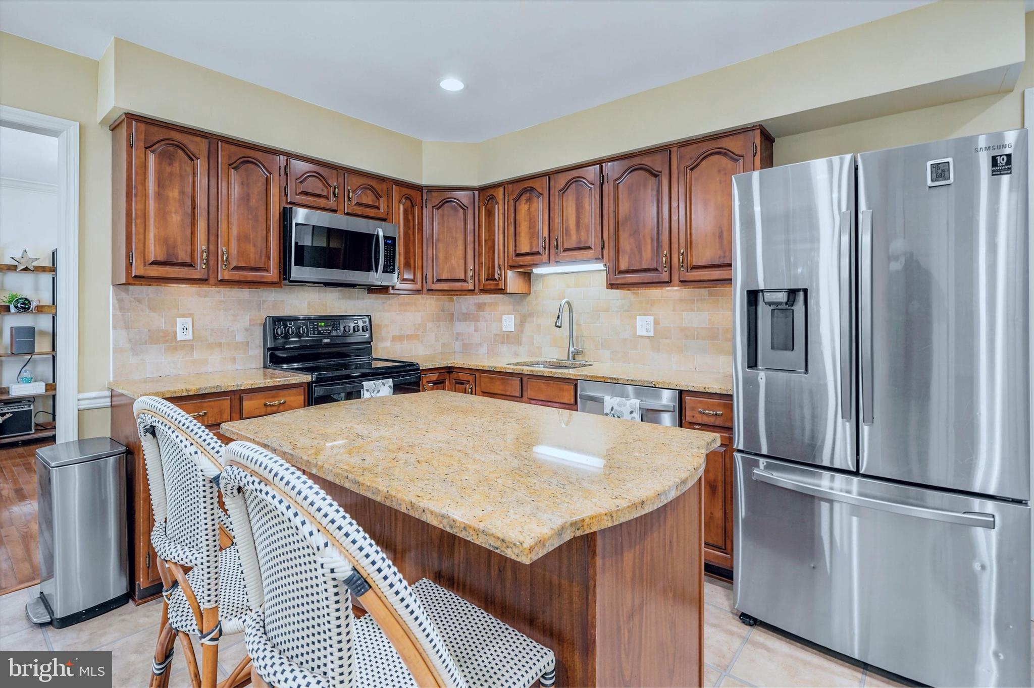 CHARTWELL - Residential