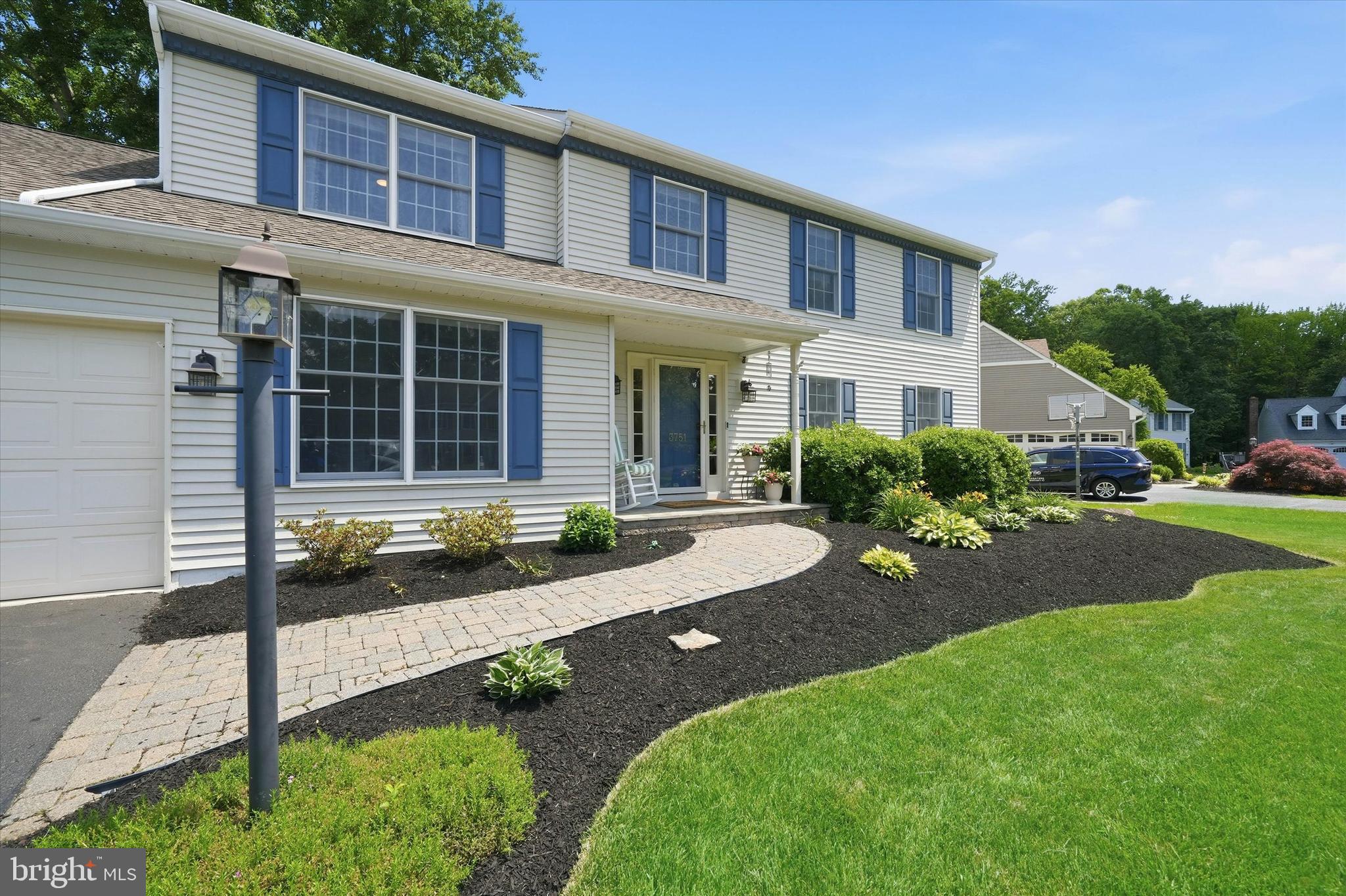 CHARTWELL - Residential