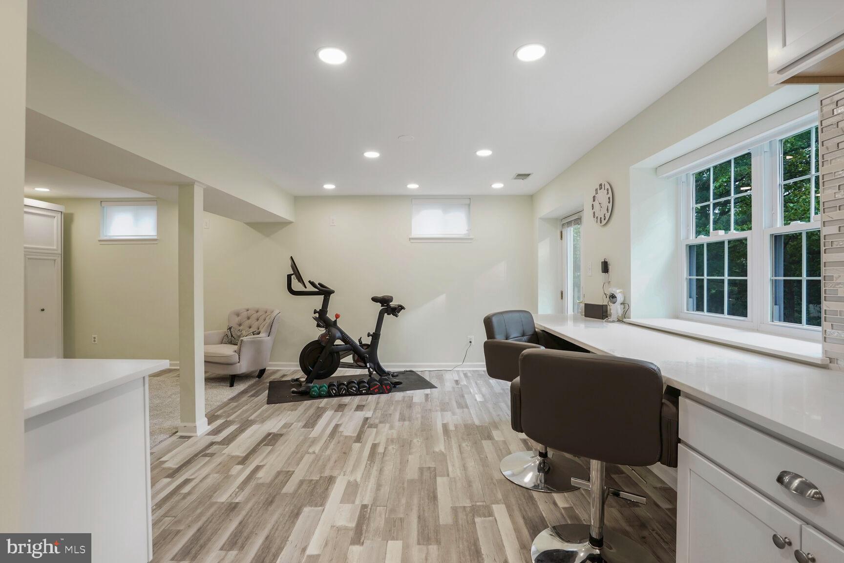 FAIR OAKS ESTATES - Residential