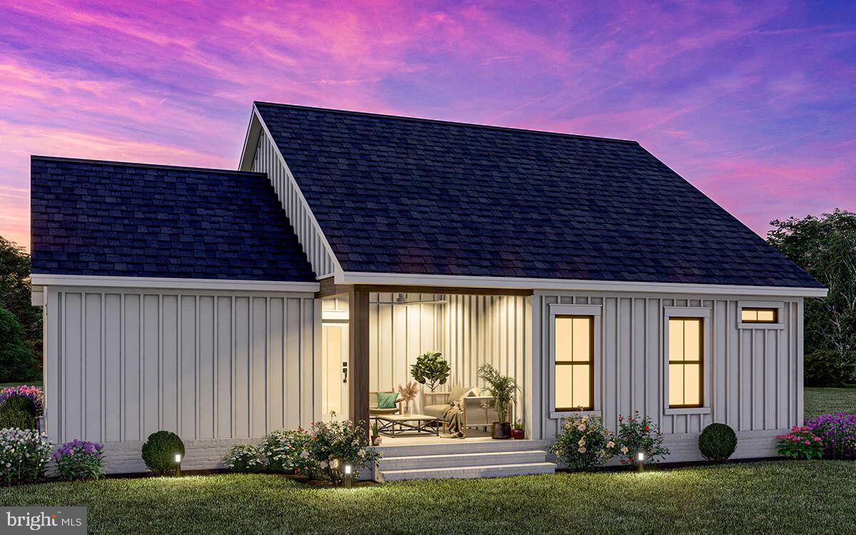 CAPTAIN'S COVE - Residential