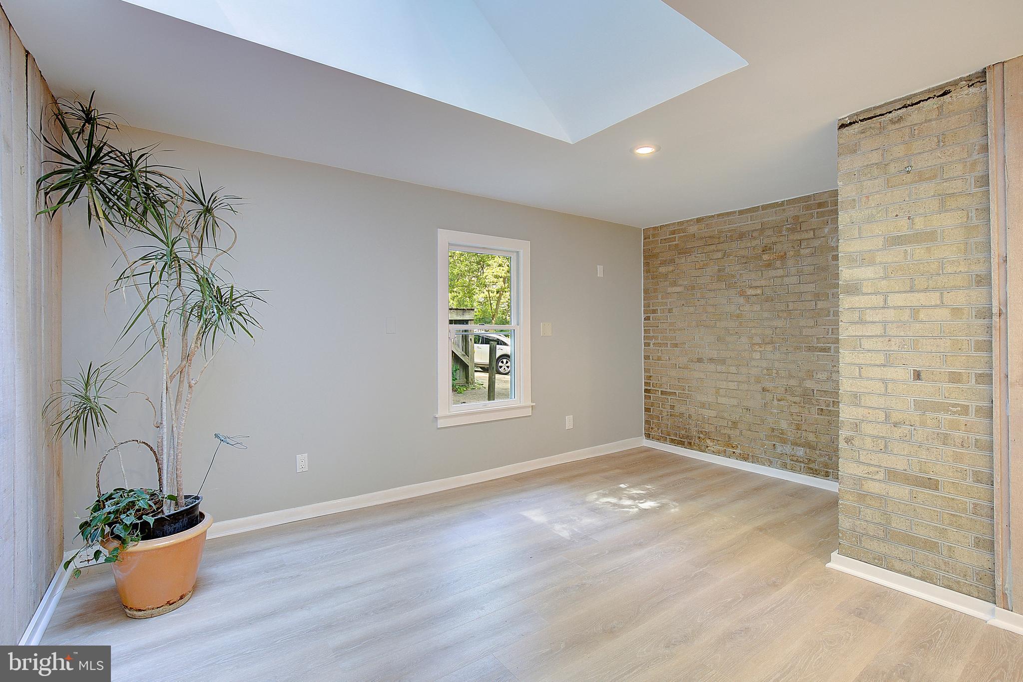 GLEBE HEIGHTS - Residential