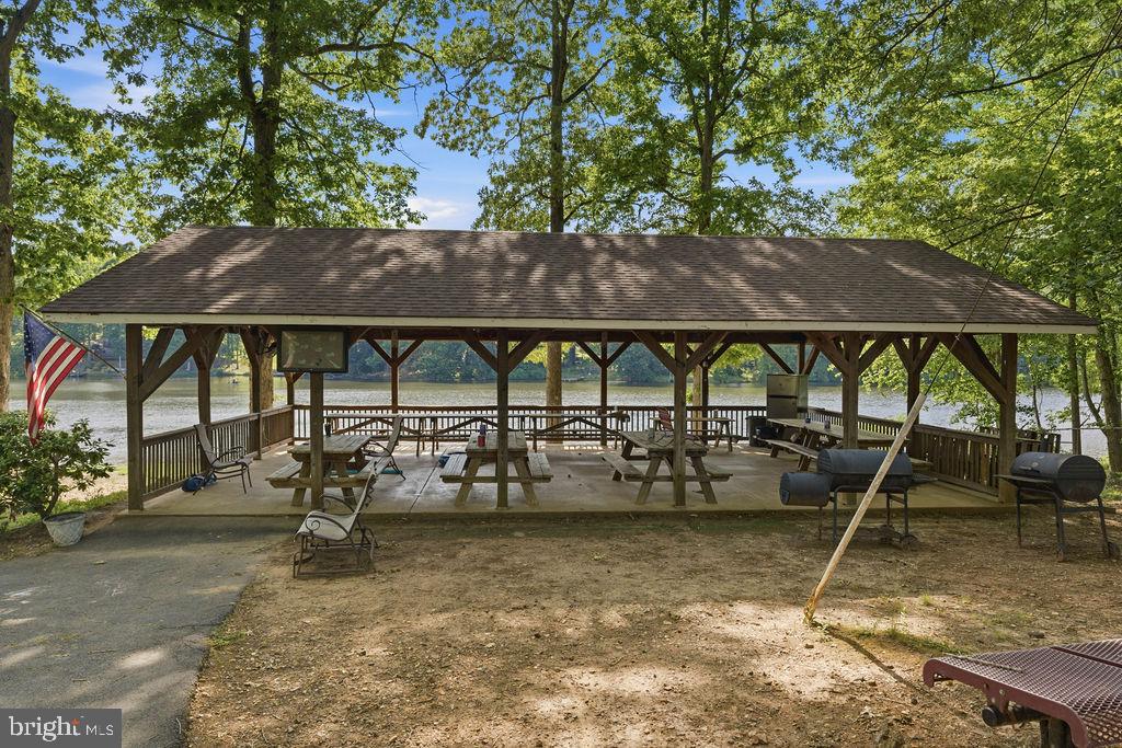 LAKE ARROWHEAD - Residential
