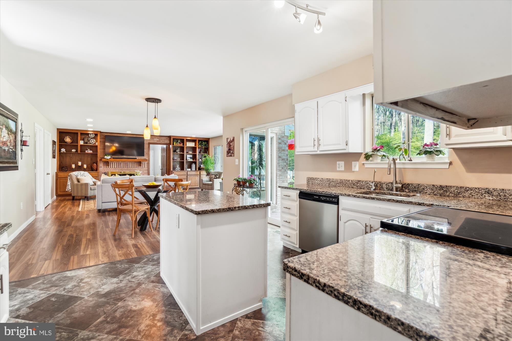 STONECREST NORTH - Residential