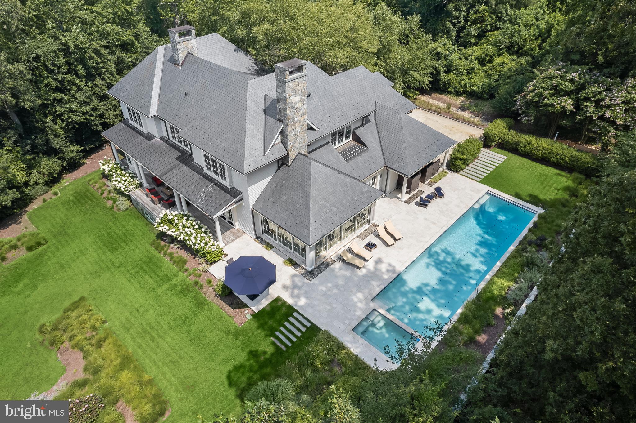 GIBSON ISLAND - Residential