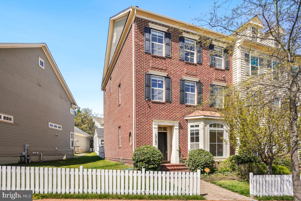 CLARKSBURG TOWN CENTER - Residential