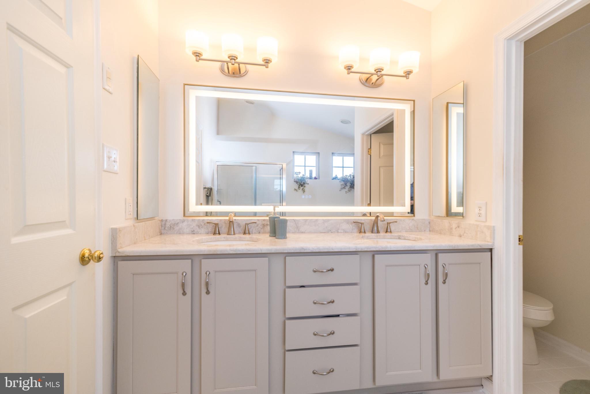 PARKSIDE ESTATES - Residential