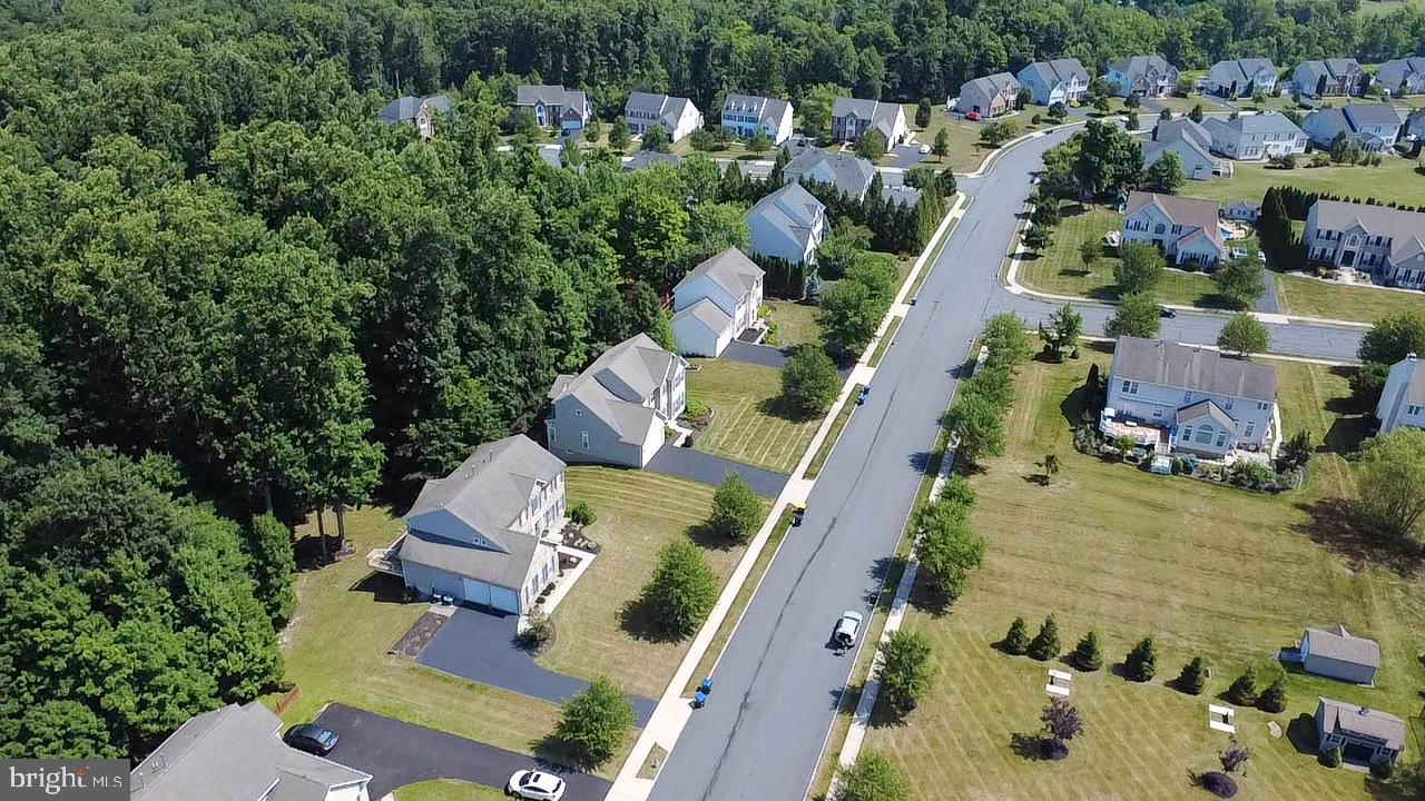 PARKSIDE ESTATES - Residential