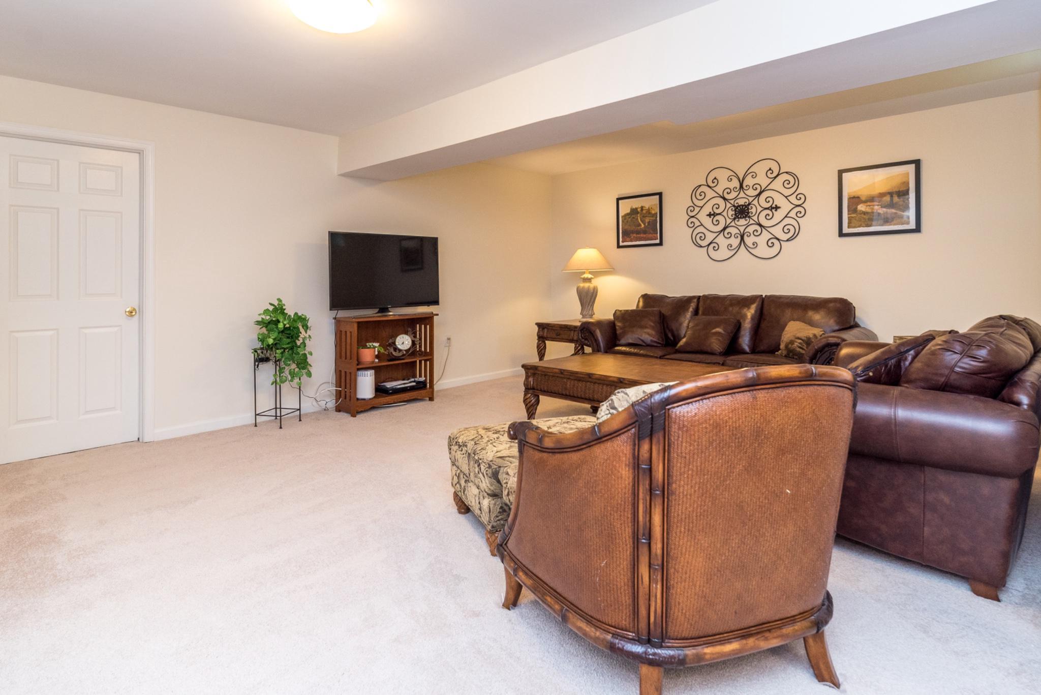 PARKSIDE ESTATES - Residential