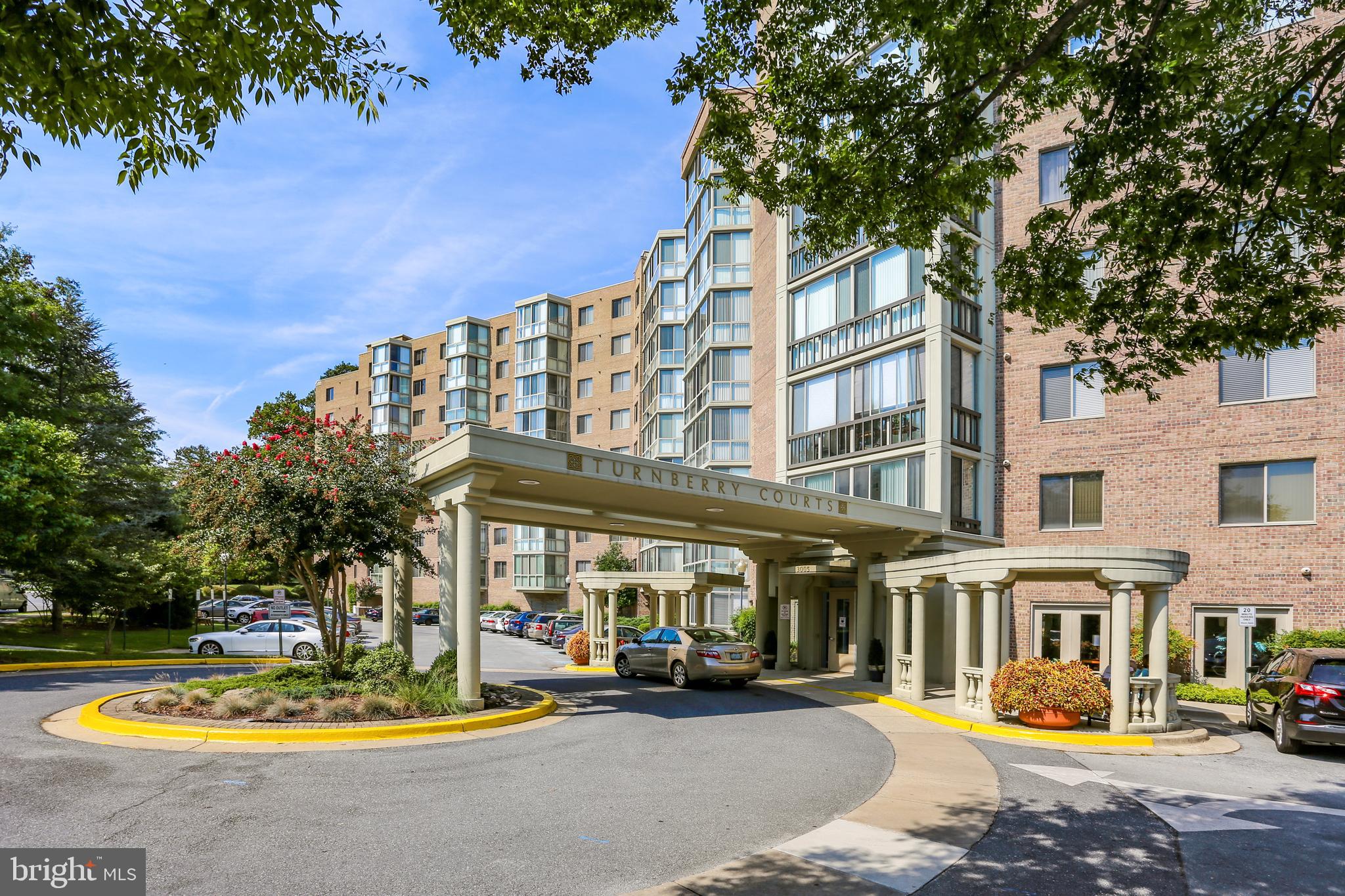 LEISURE WORLD - Residential