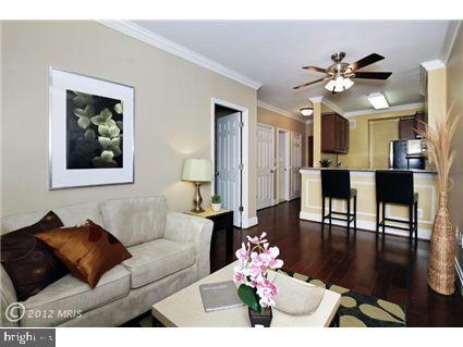 CLEVELAND PARK - Residential Lease