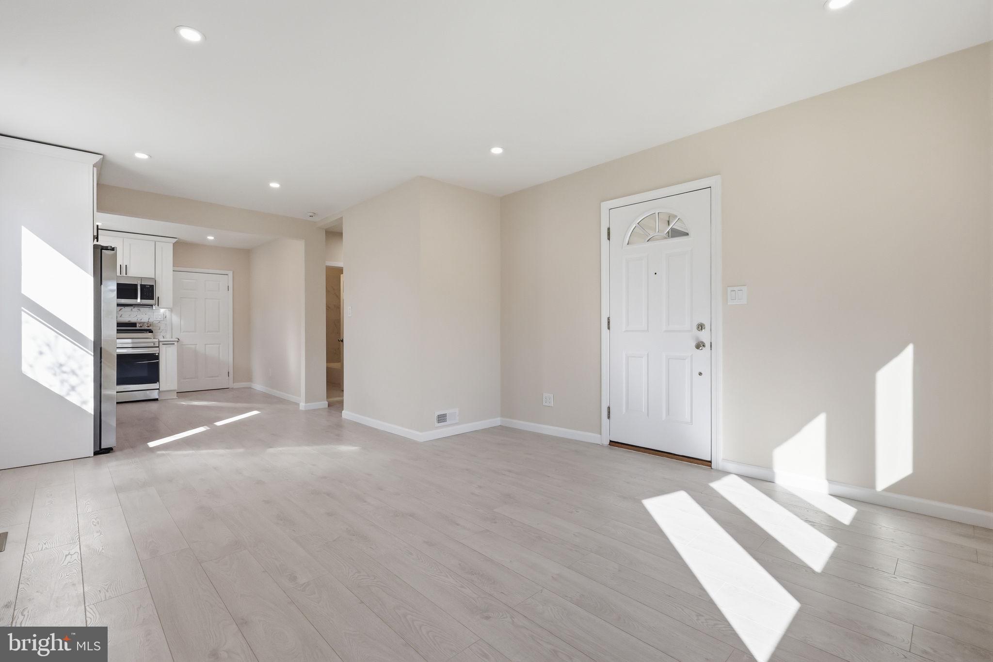 FEASTERVILLE HGTS - Residential
