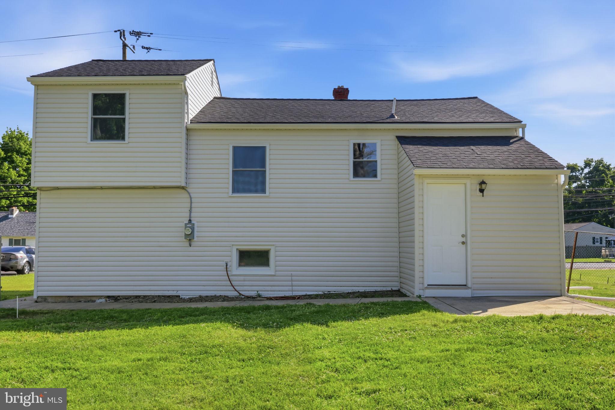 FEASTERVILLE HGTS - Residential