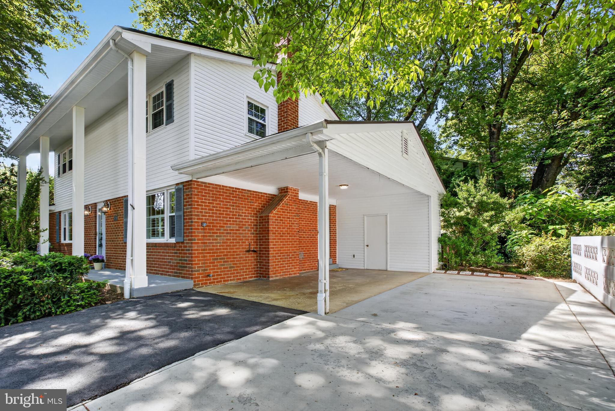 ORANGE HUNT ESTATES - Residential