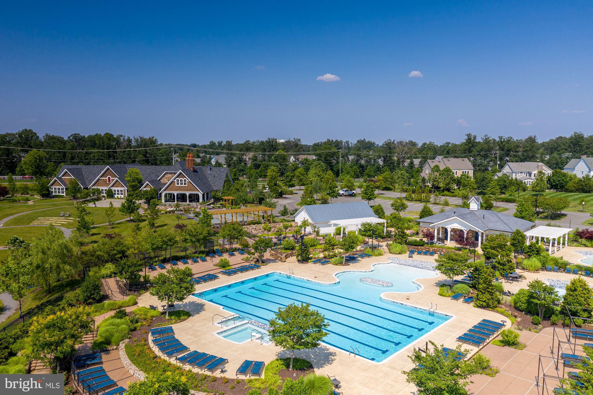 GROVE AT WILLOWSFORD - Residential