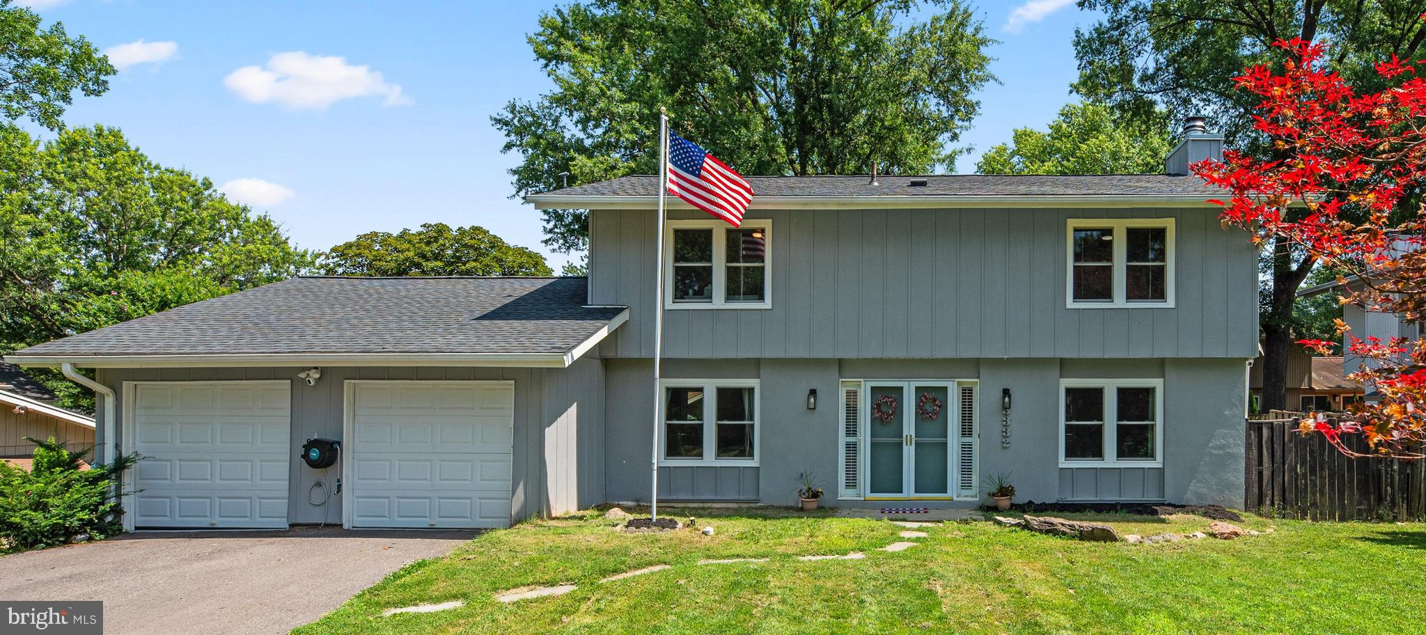 BROOKVILLE KNOLLS - Residential