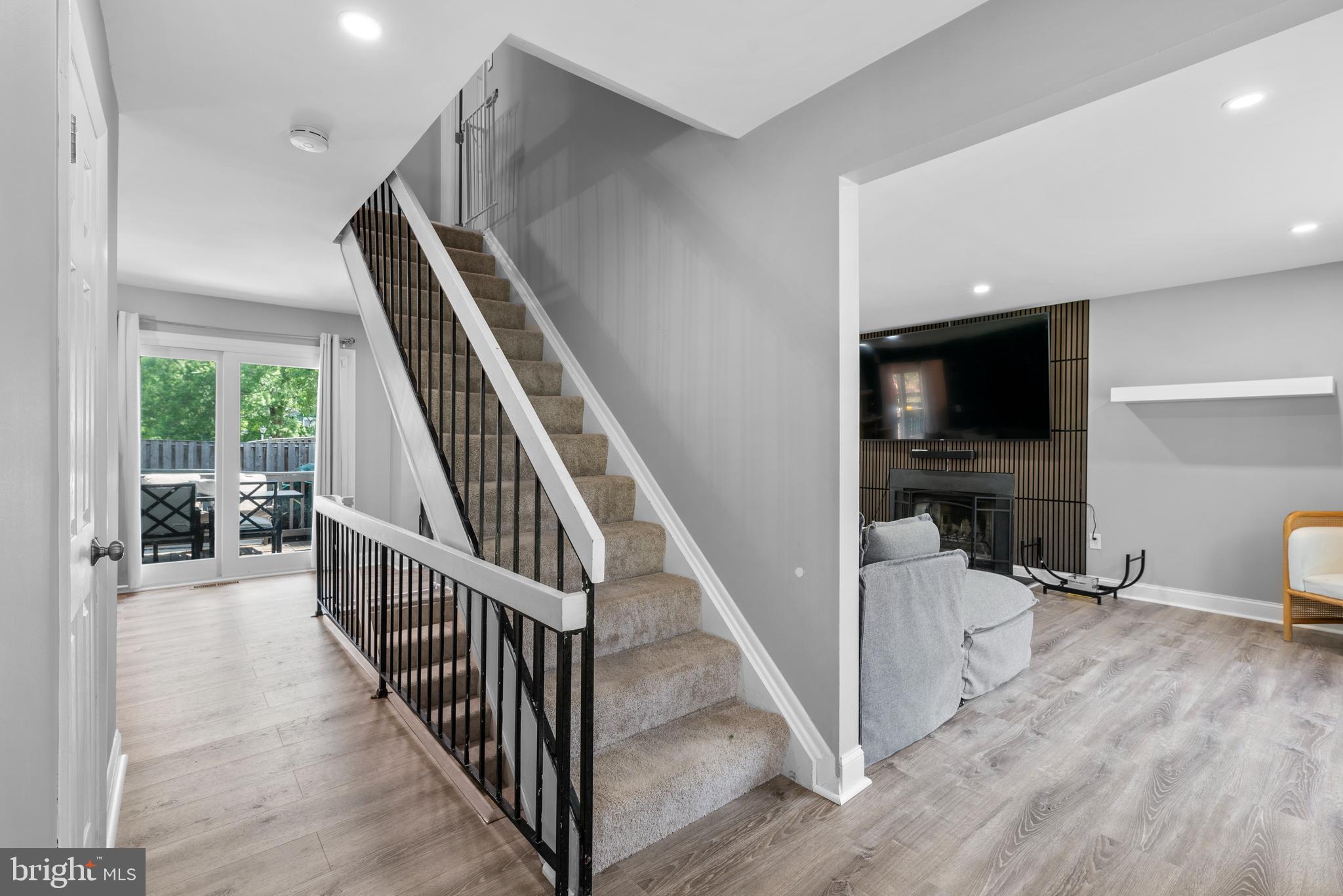 BROOKVILLE KNOLLS - Residential