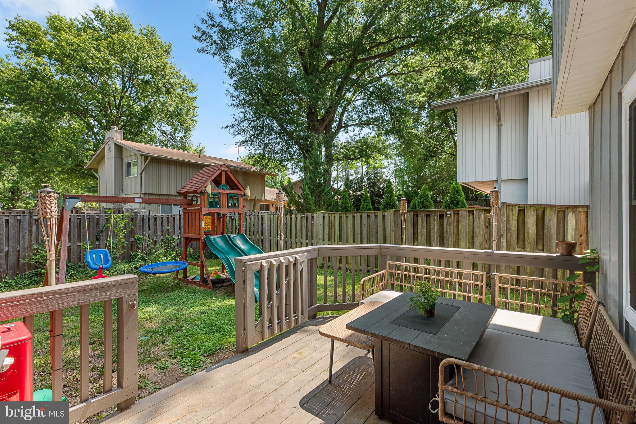BROOKVILLE KNOLLS - Residential