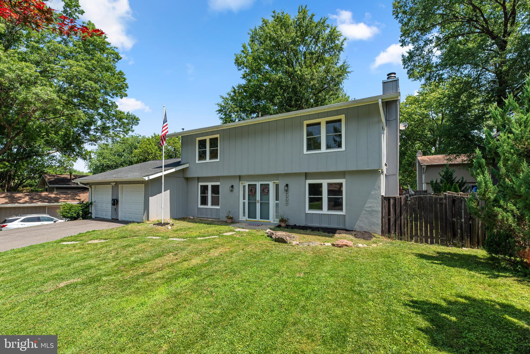 BROOKVILLE KNOLLS - Residential