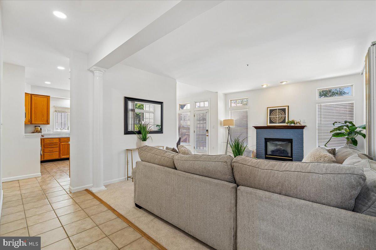 ARBOR PARK - Residential