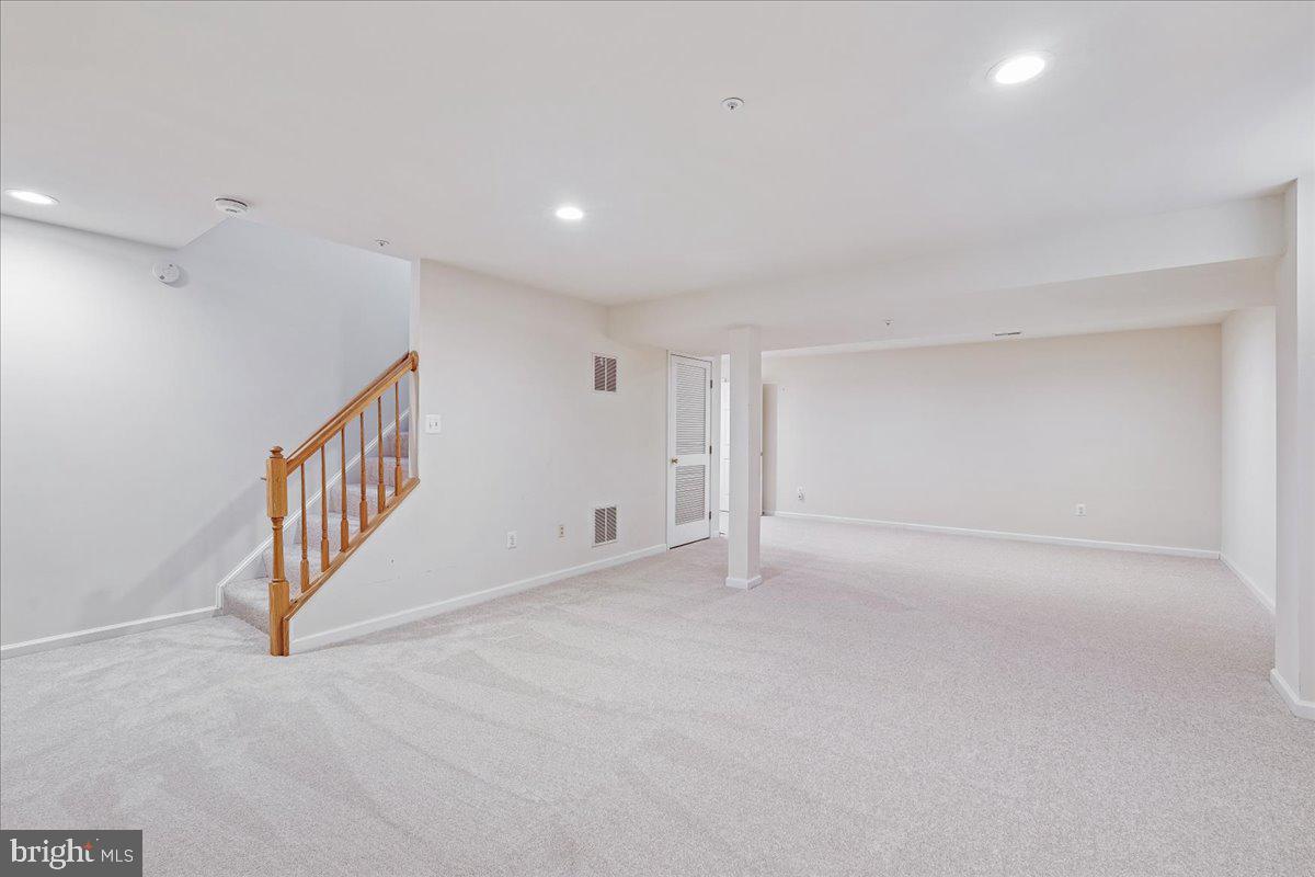 ARBOR PARK - Residential