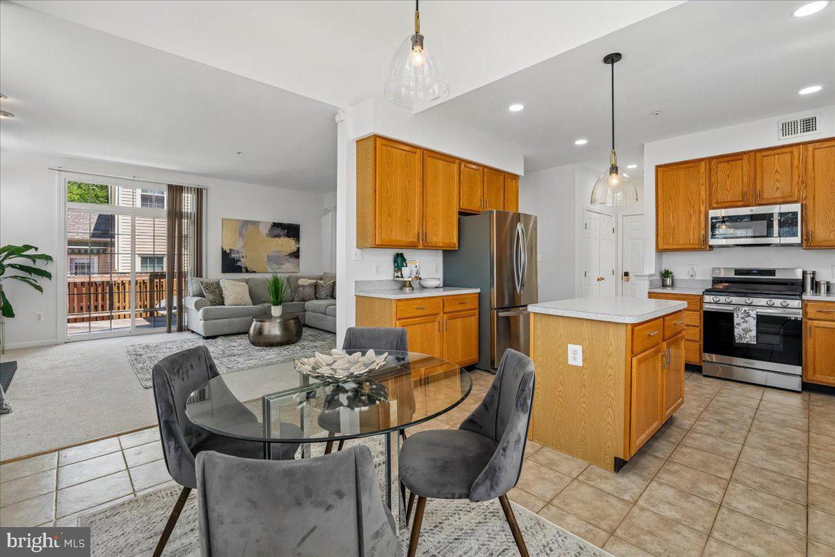 ARBOR PARK - Residential