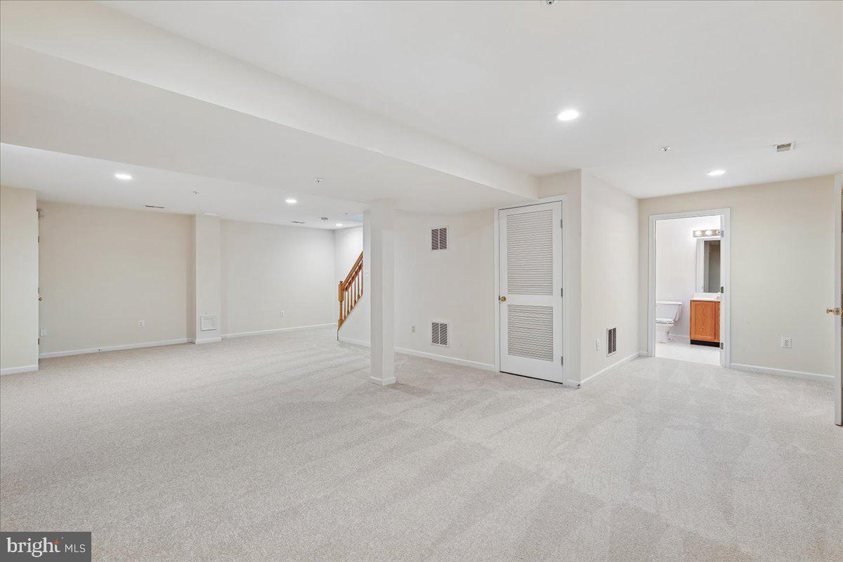 ARBOR PARK - Residential