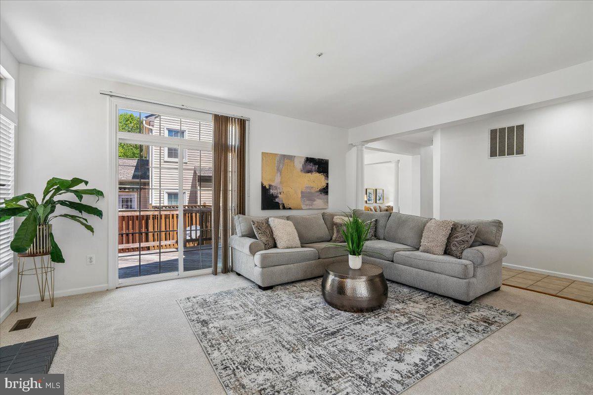 ARBOR PARK - Residential