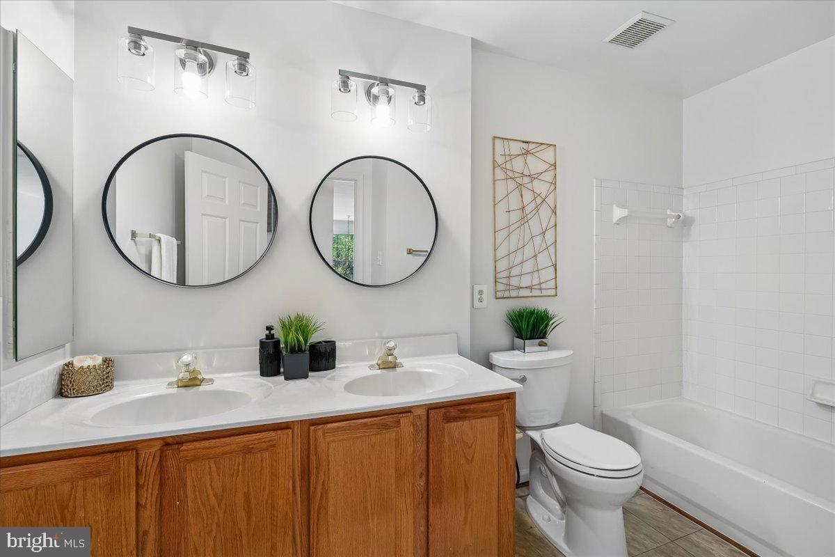 ARBOR PARK - Residential