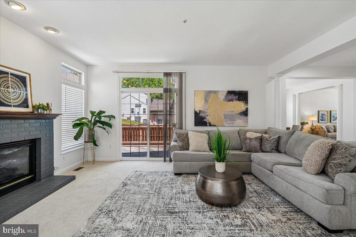 ARBOR PARK - Residential