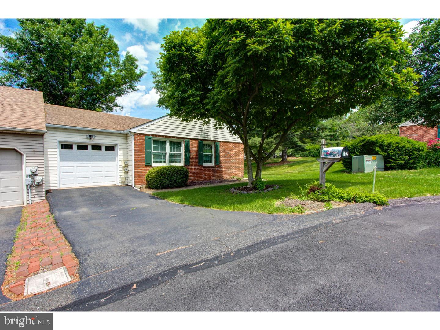 ROCKY MDWS - Residential