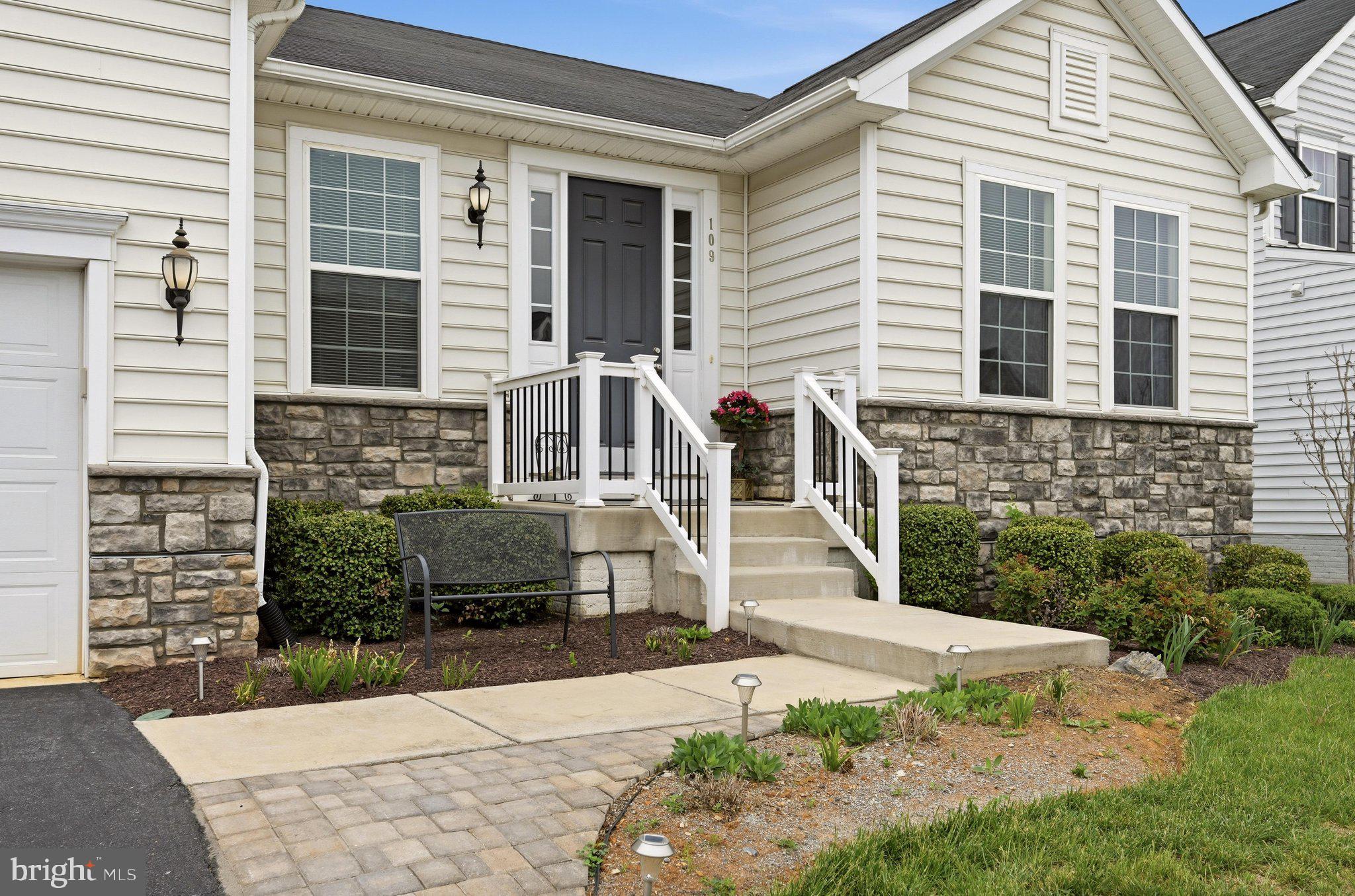 SHENANDOAH SPRINGS - Residential