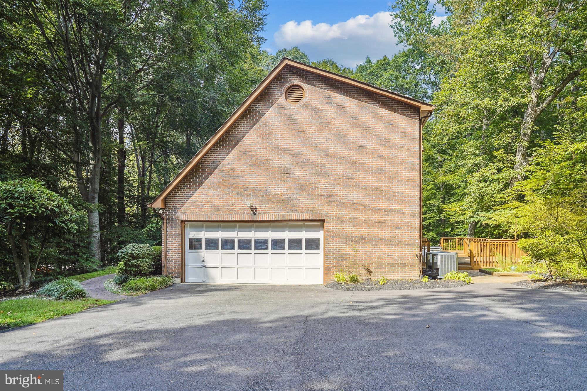 WOODBINE FOREST - Residential