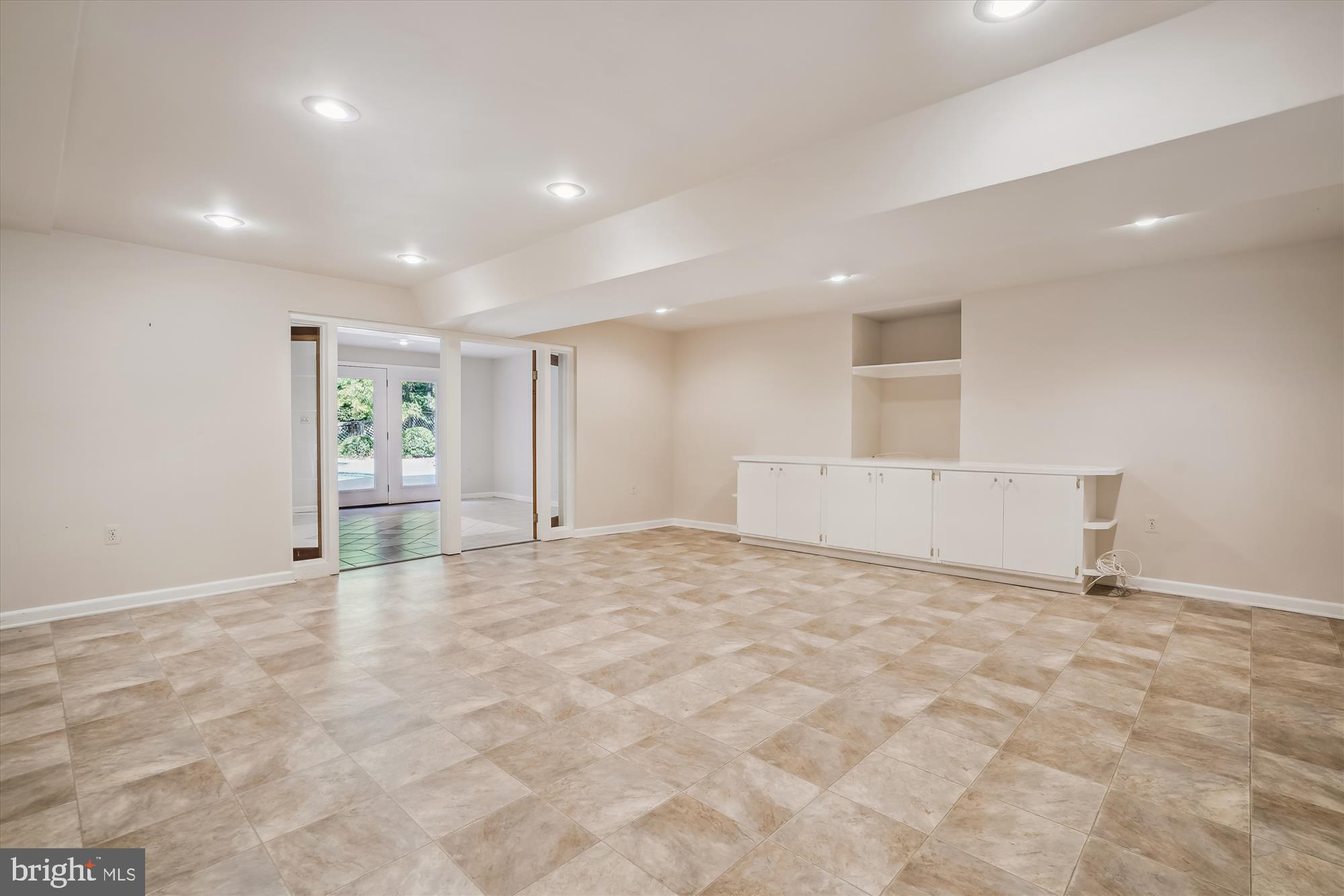 WOODBINE FOREST - Residential