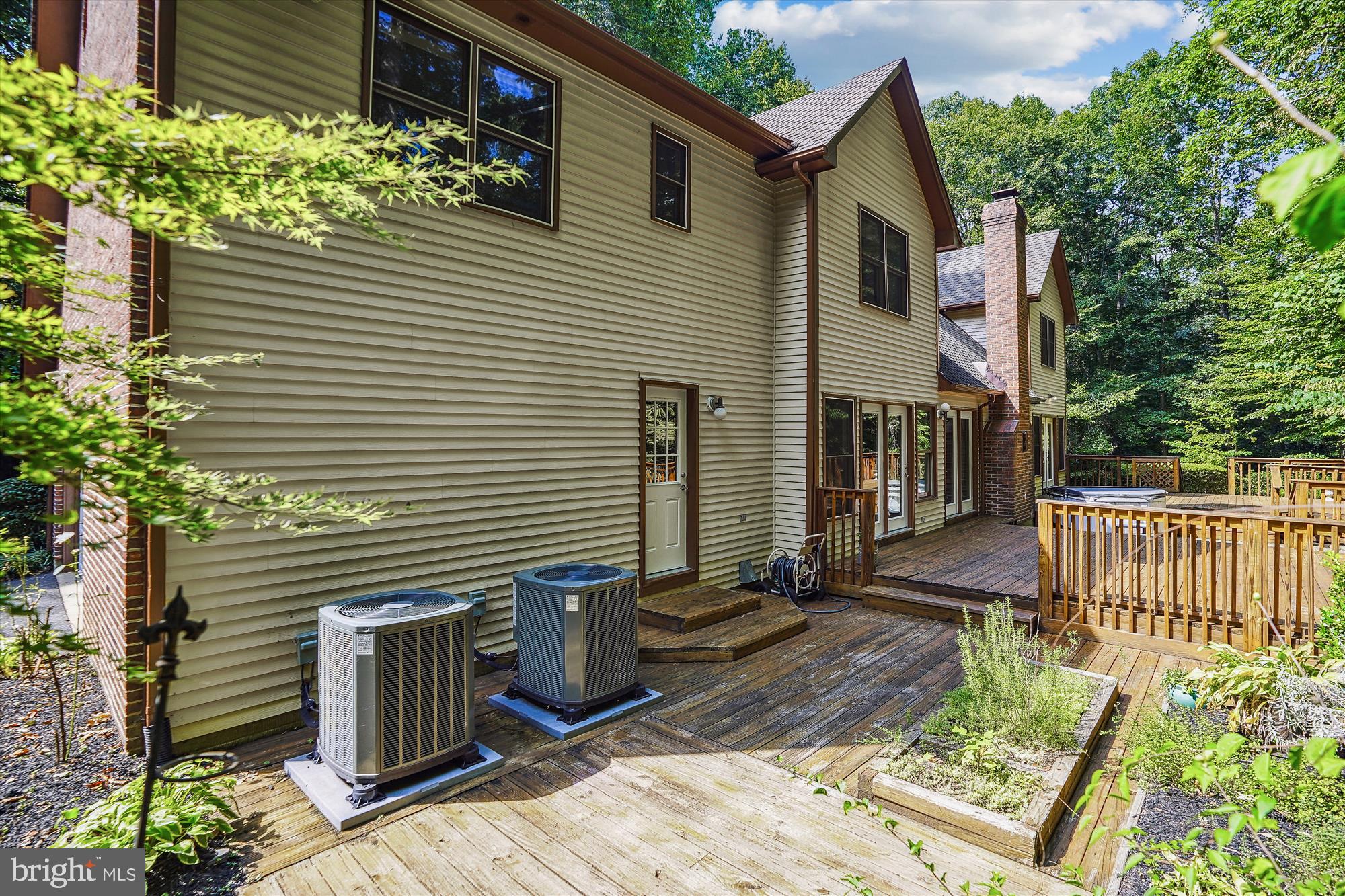 WOODBINE FOREST - Residential