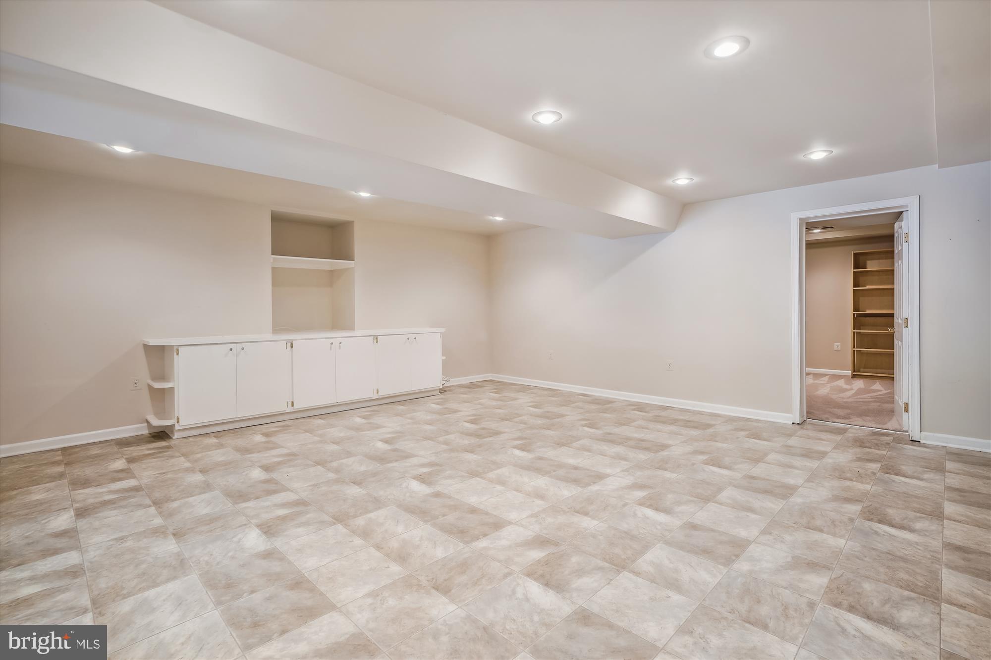 WOODBINE FOREST - Residential