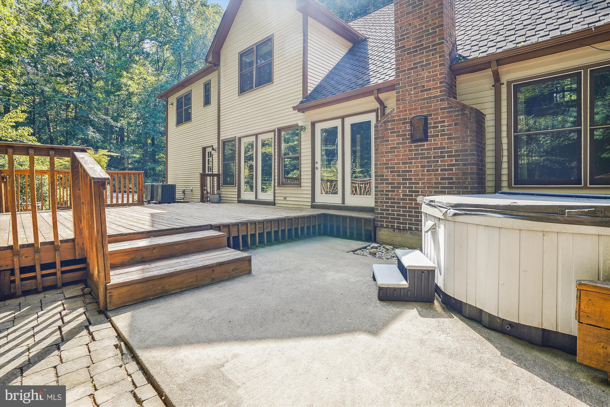 WOODBINE FOREST - Residential