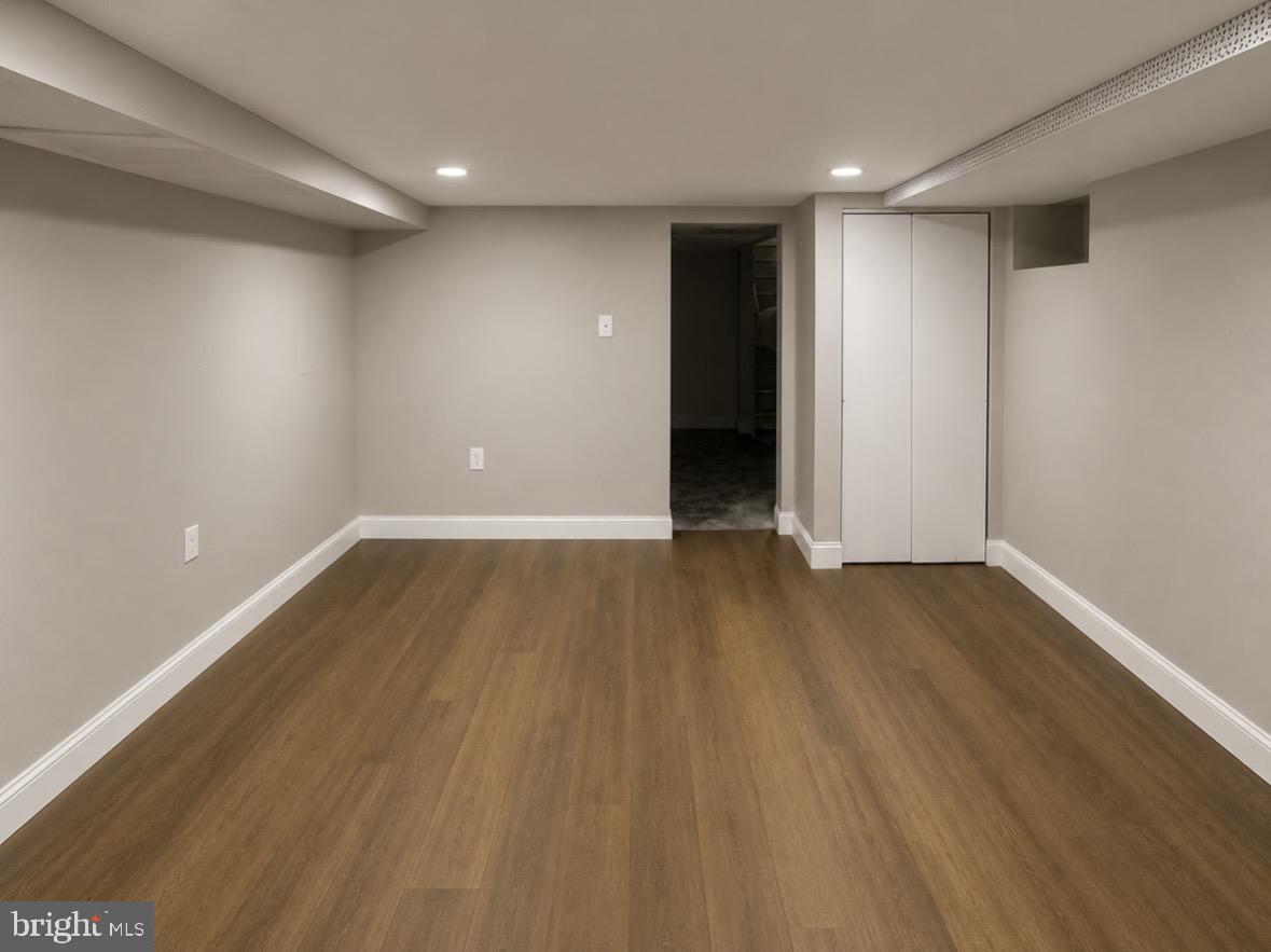 BURHOLME - Residential