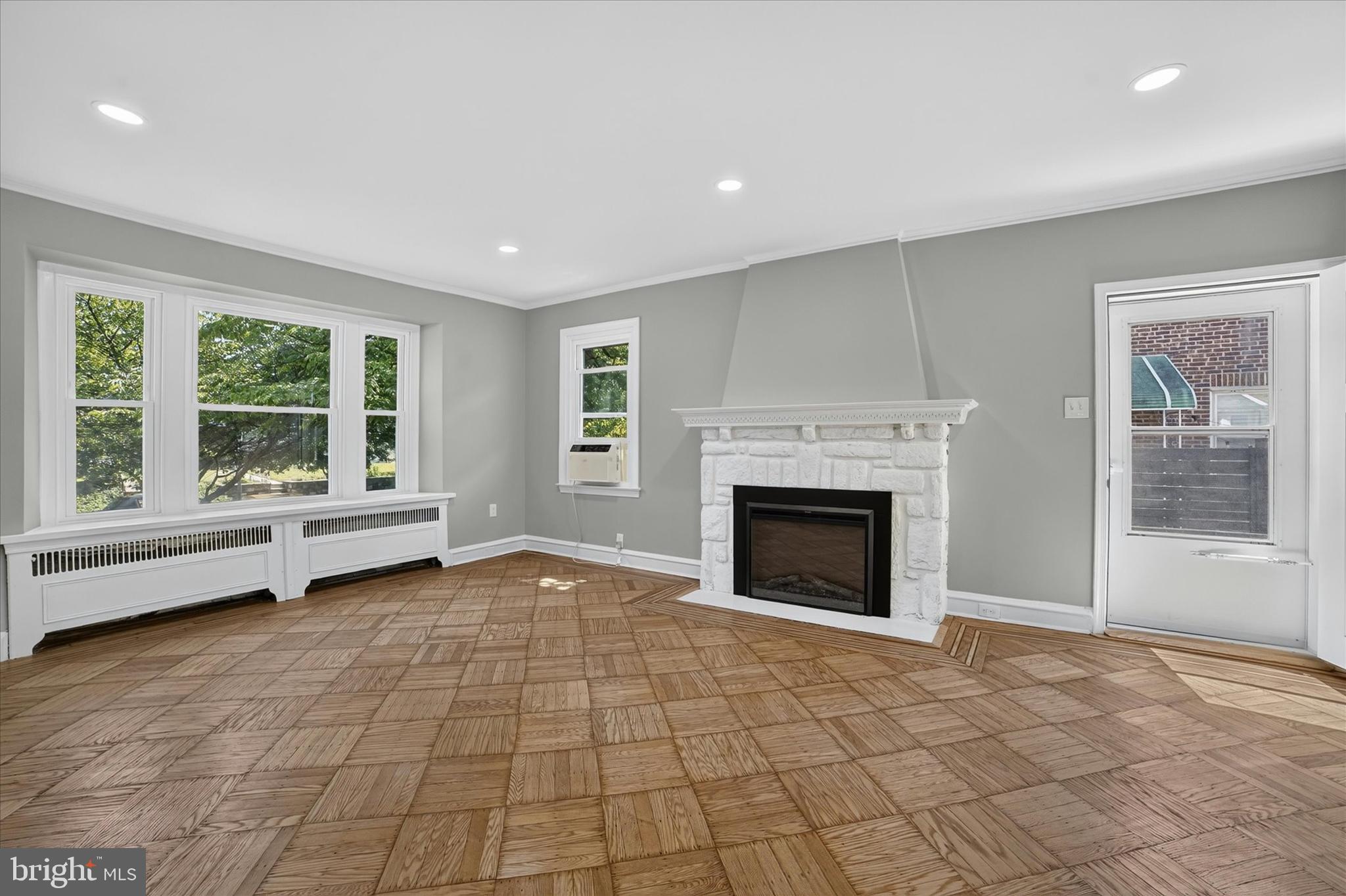 BURHOLME - Residential