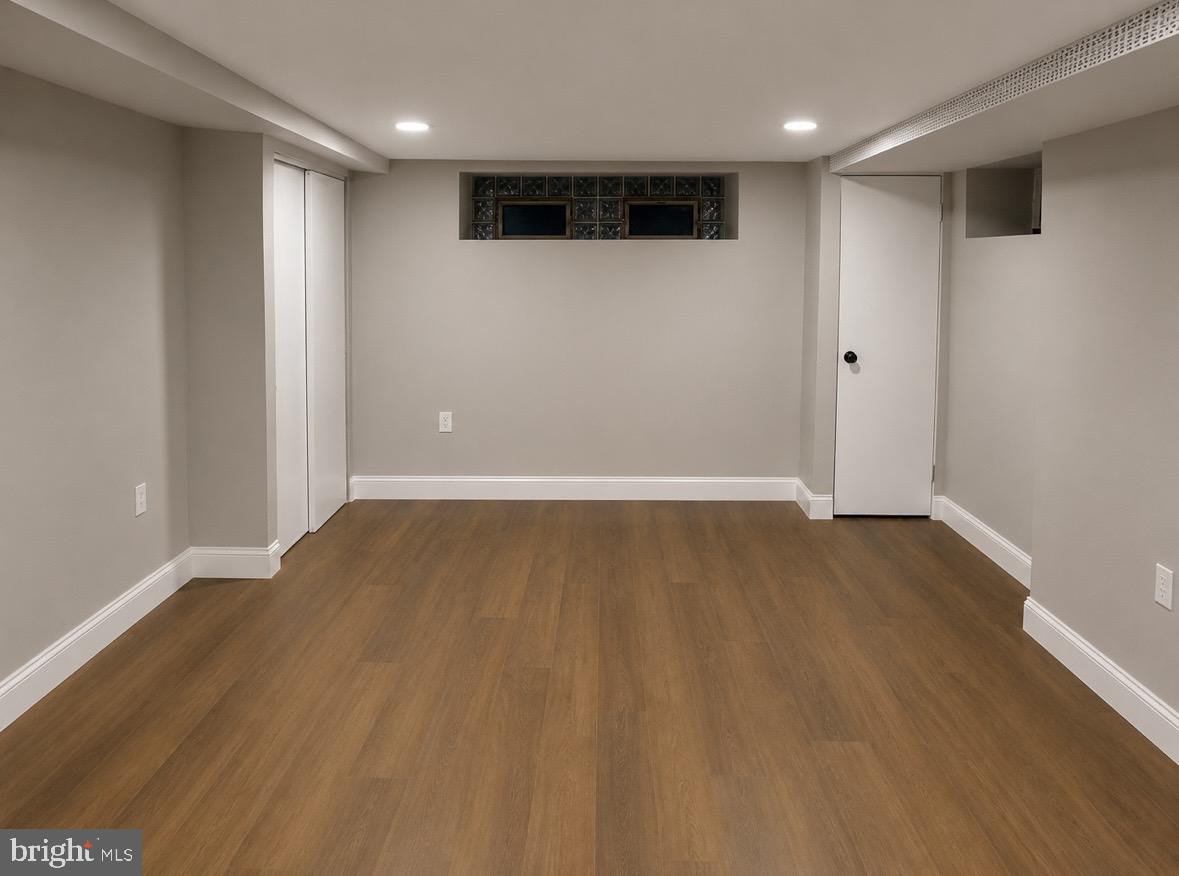 BURHOLME - Residential