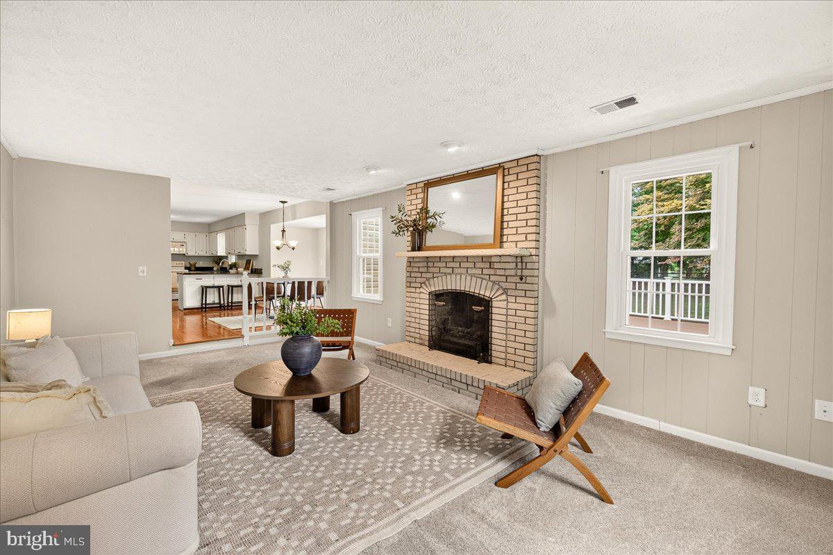 FAIRLAND ACRES - Residential