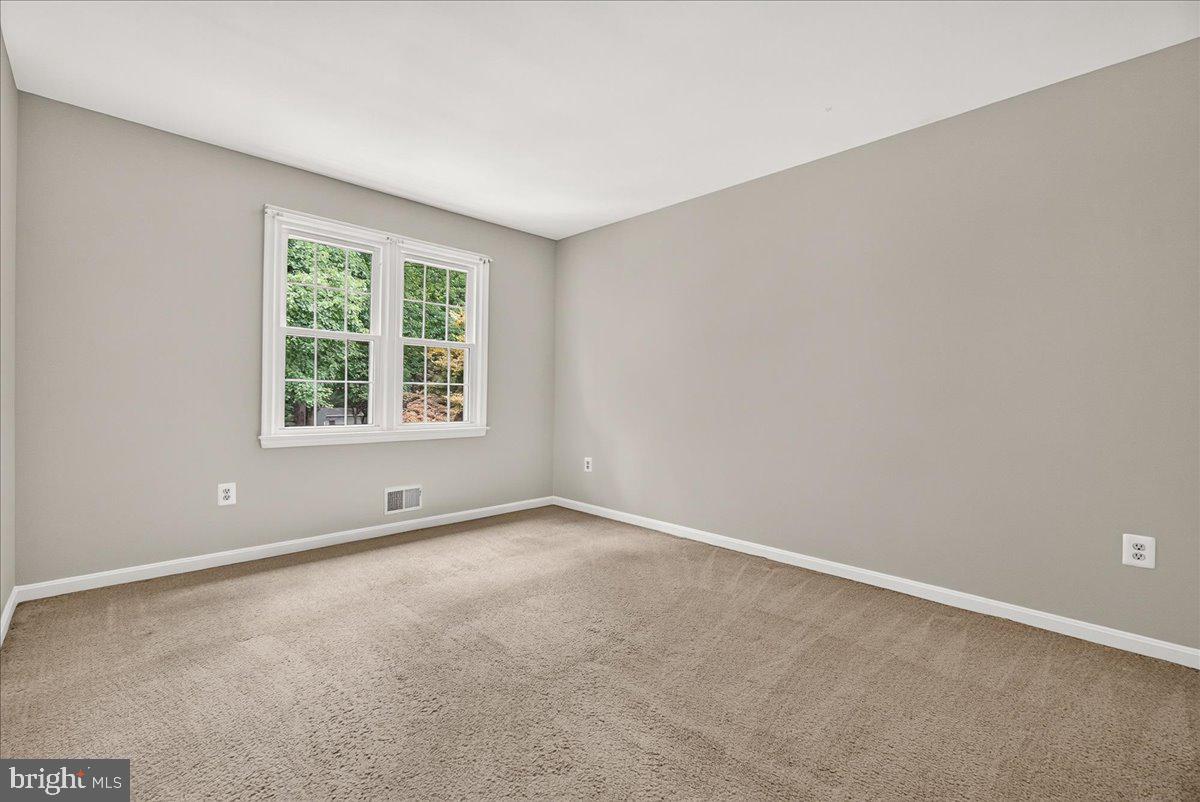 FAIRLAND ACRES - Residential