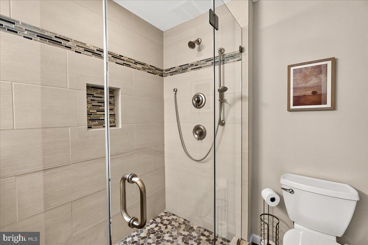 FAIRLAND ACRES - Residential