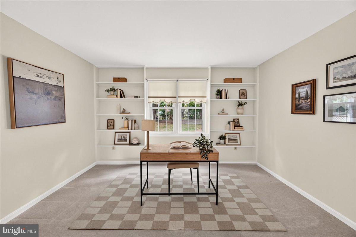 FAIRLAND ACRES - Residential