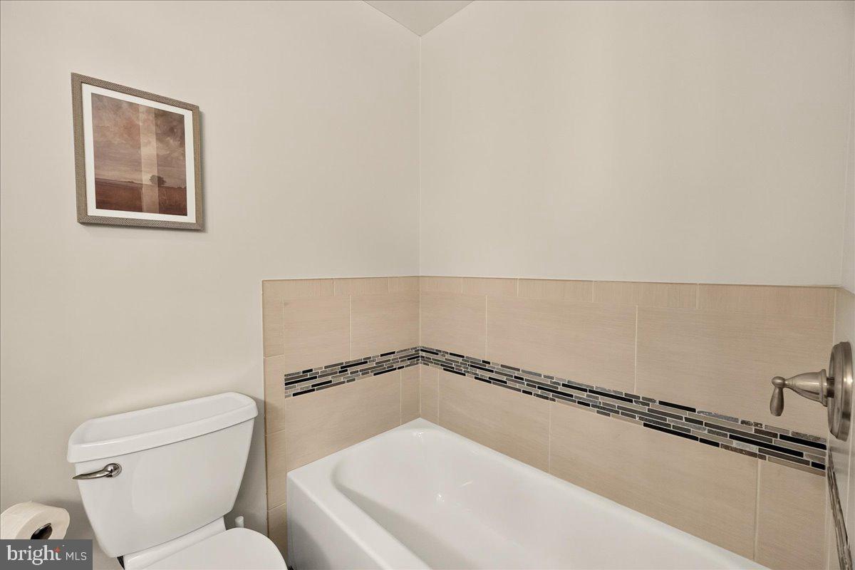 FAIRLAND ACRES - Residential